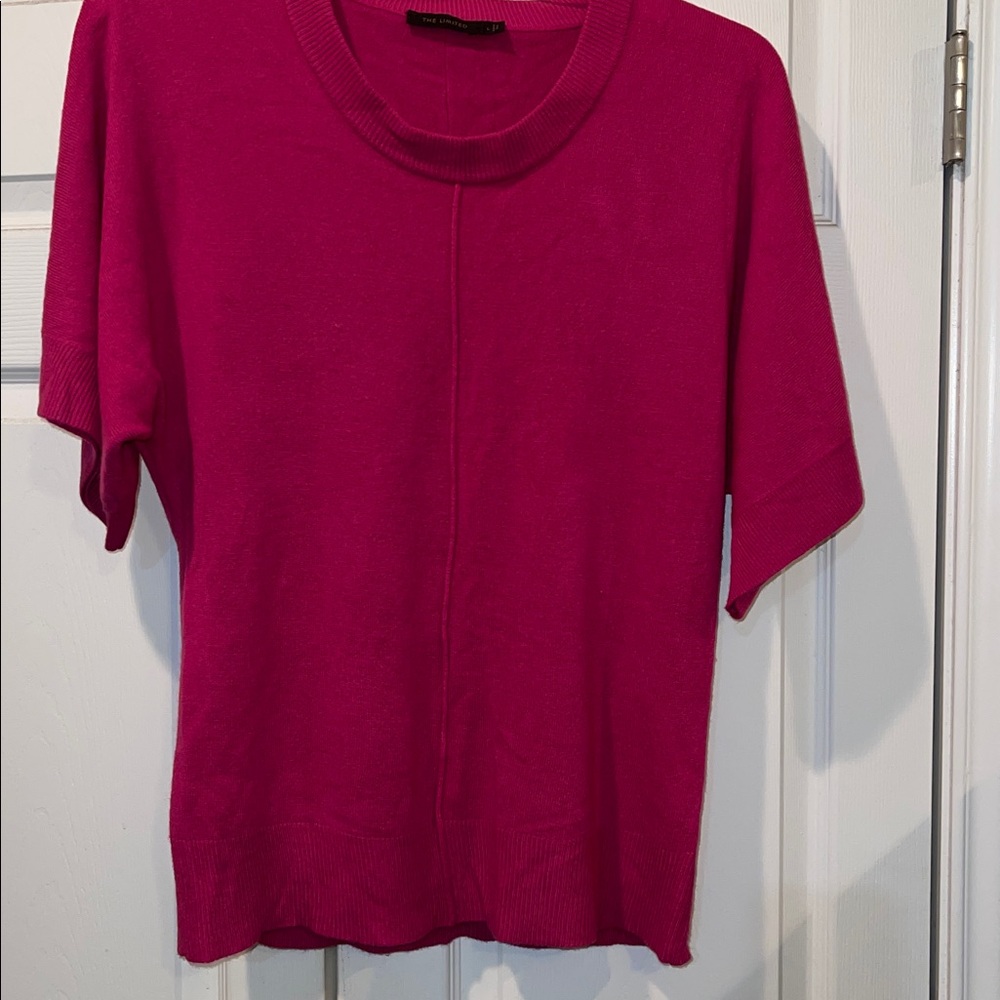 The Limited short sleeve, hot pink, 100% acrylic, light sweater material